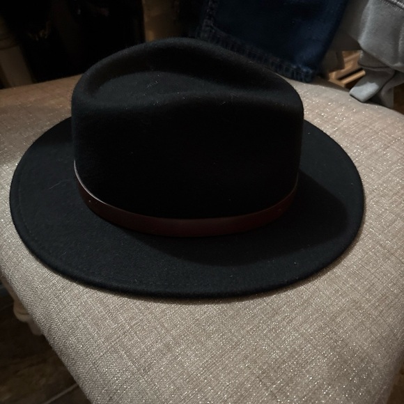 Black Fedora Hat with Brown‎ Band - Picture 1 of 3